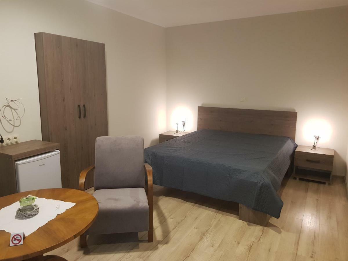 Doppelbettzimmer Daire Braşov Dış mekan fotoğraf